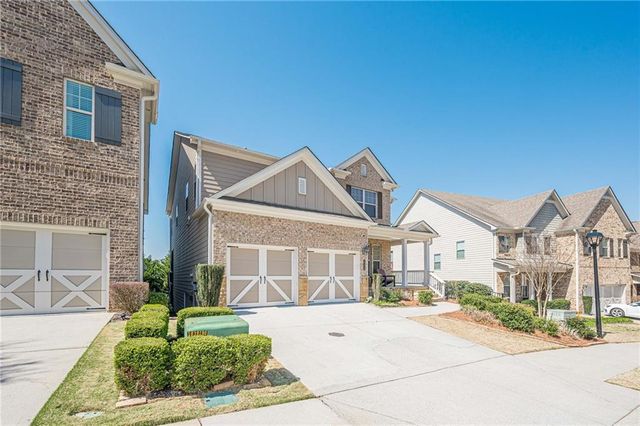 1225 Roswell Manor Circle, Roswell, GA 30076