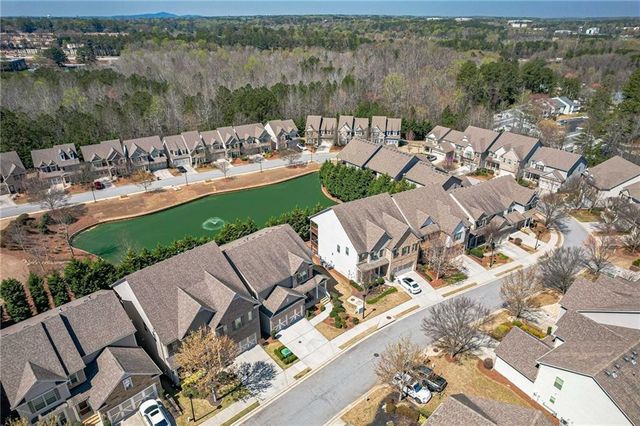 1225 Roswell Manor Circle, Roswell, GA 30076