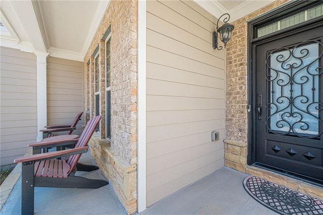 1225 Roswell Manor Circle, Roswell, GA 30076