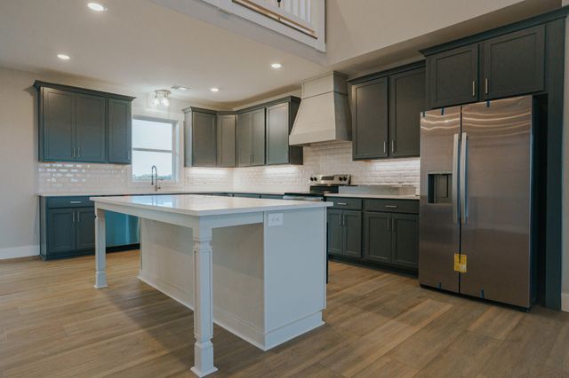 4664 William Woodard Rd, Springfield, TN 37172