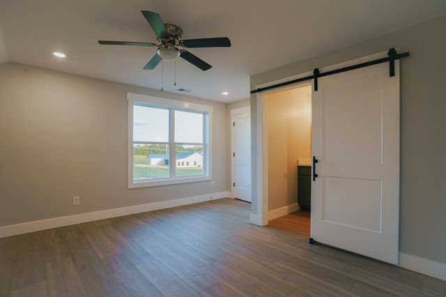 4664 William Woodard Rd, Springfield, TN 37172