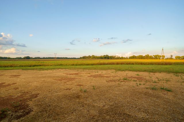 4664 William Woodard Rd, Springfield, TN 37172