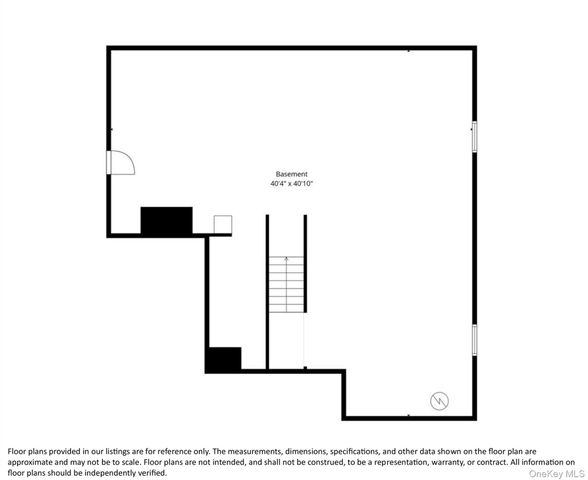 89 Choir Lane, Westbury, NY 11590