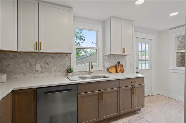 4125 Terrace Street, Kansas City, MO 64111