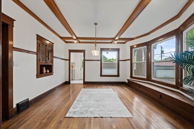 4125 Terrace Street, Kansas City, MO 64111