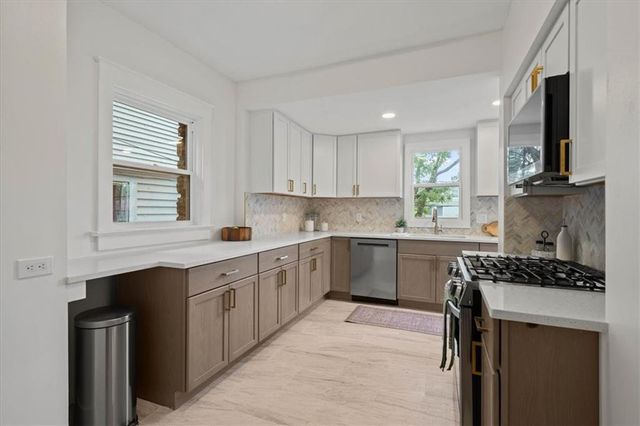 4125 Terrace Street, Kansas City, MO 64111