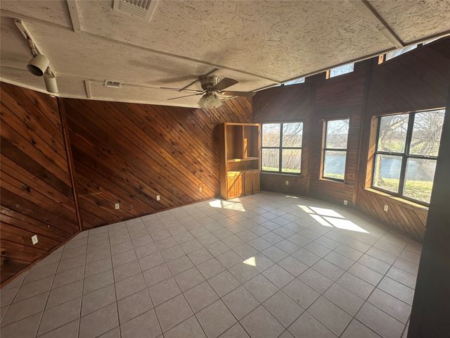 1169 Judge Elliott, Sherman, TX 75092