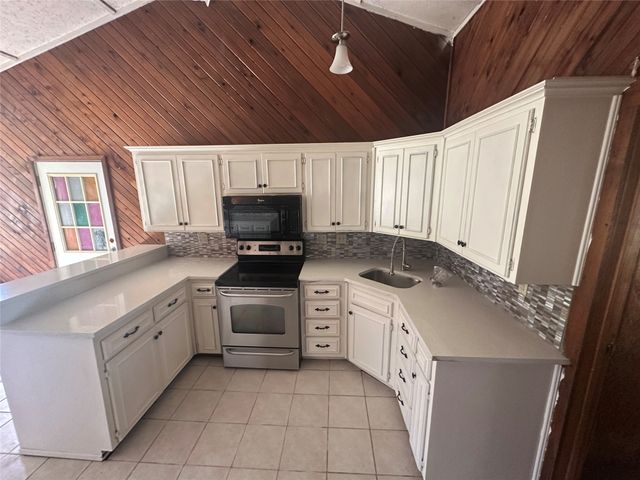 1169 Judge Elliott, Sherman, TX 75092