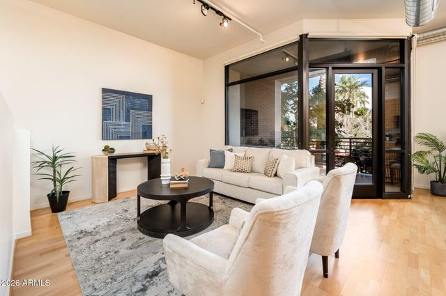 7301 E 3RD Avenue 215, Scottsdale, AZ 85251