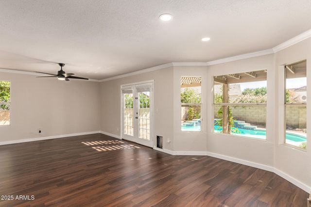 6749 W ORAIBI Drive, Glendale, AZ 85308