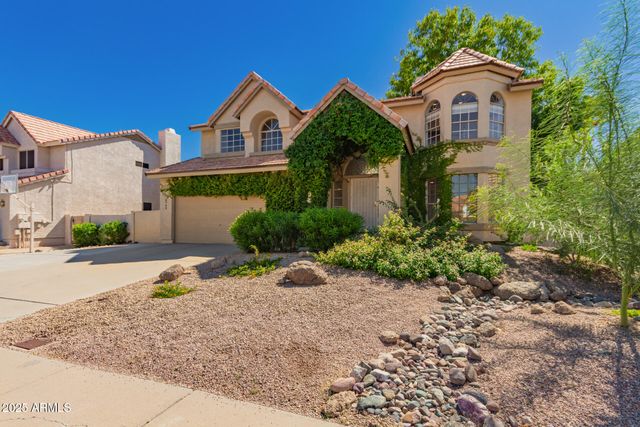 6749 W ORAIBI Drive, Glendale, AZ 85308