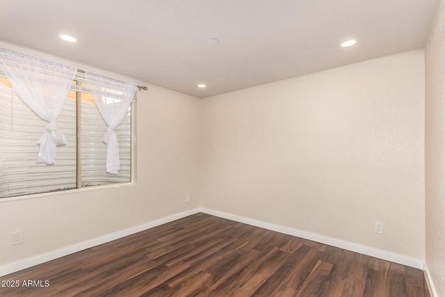 6749 W ORAIBI Drive, Glendale, AZ 85308