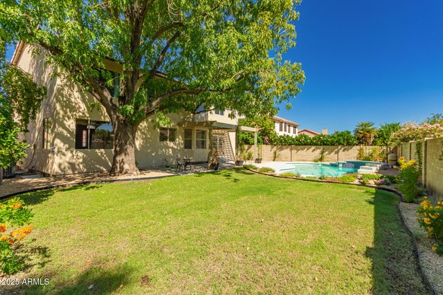 6749 W ORAIBI Drive, Glendale, AZ 85308