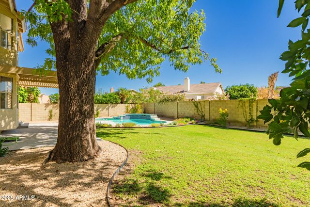 6749 W ORAIBI Drive, Glendale, AZ 85308