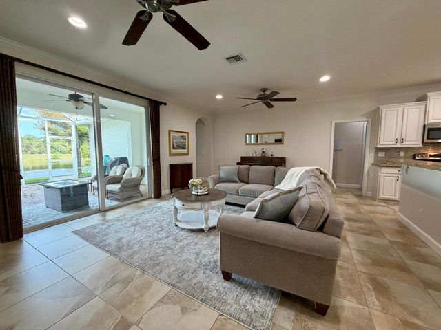 5887 SW Longspur Lane, Palm City, FL 34990