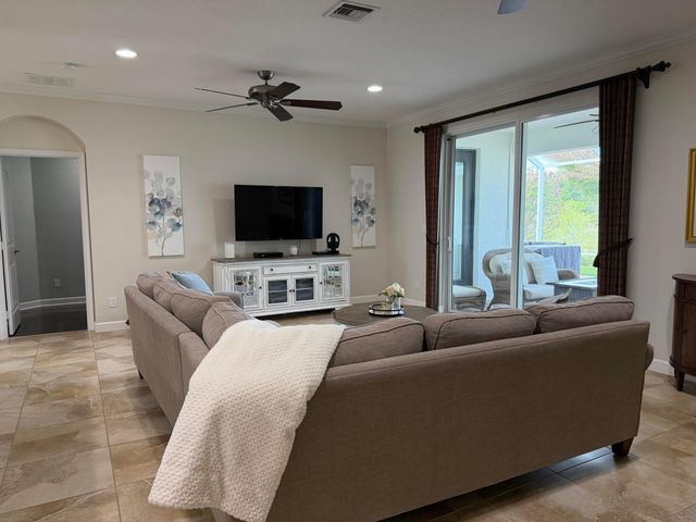 5887 SW Longspur Lane, Palm City, FL 34990