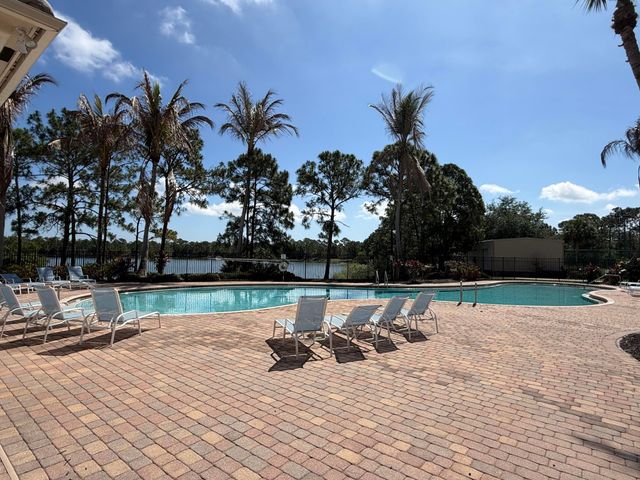 5887 SW Longspur Lane, Palm City, FL 34990