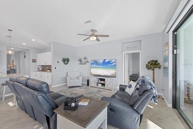 2064 GARDENIA AVENUE, Port Charlotte, FL 33953