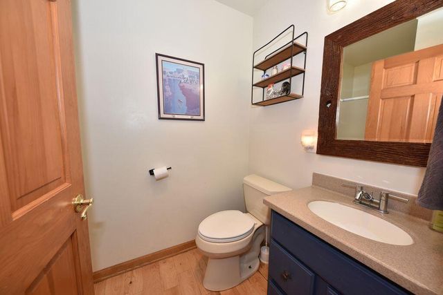 511 Cheyenne AVENUE, Grafton, WI 53024