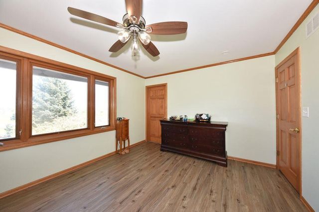 511 Cheyenne AVENUE, Grafton, WI 53024