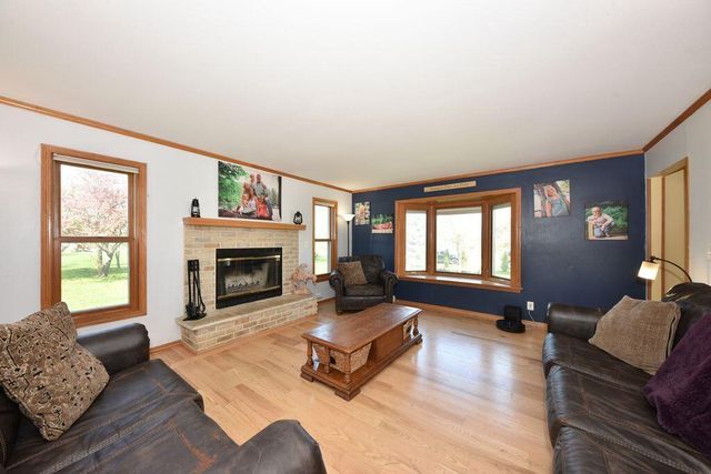 511 Cheyenne AVENUE, Grafton, WI 53024