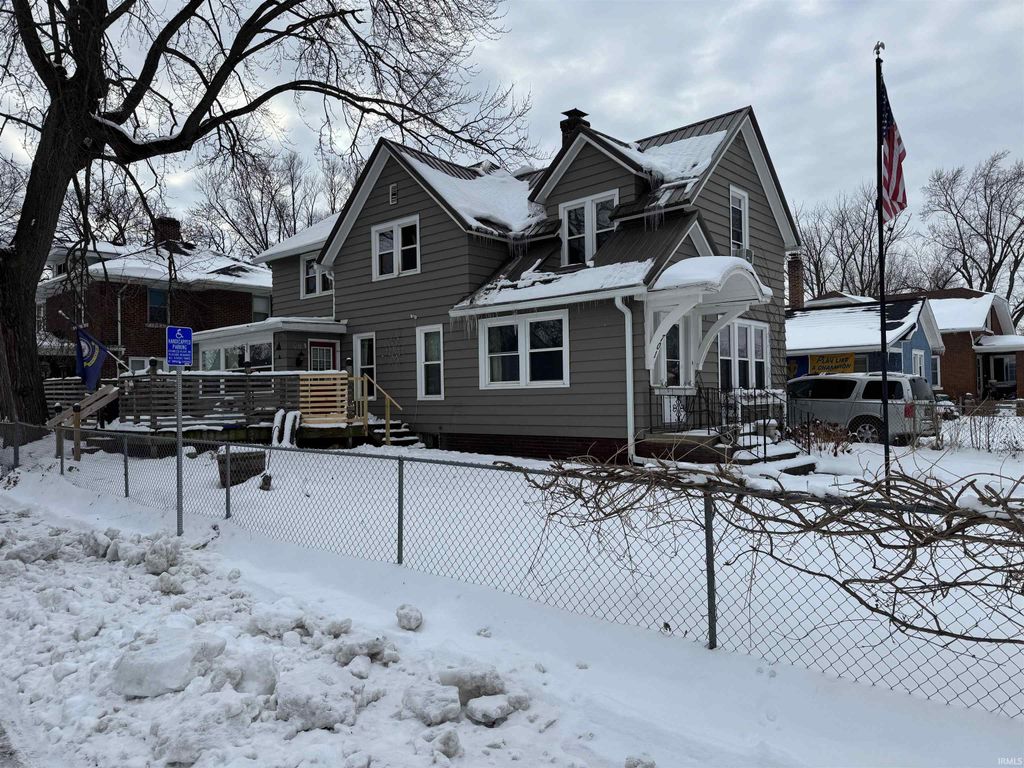 701 W 3 Street, Mishawaka, IN 46544