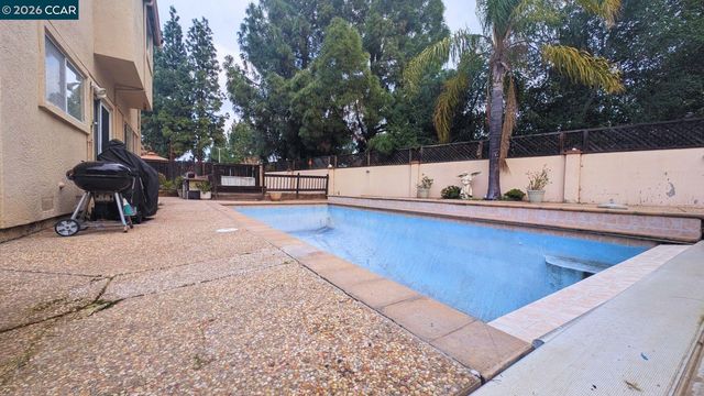 5029 Bridle Way, Antioch, CA 94531