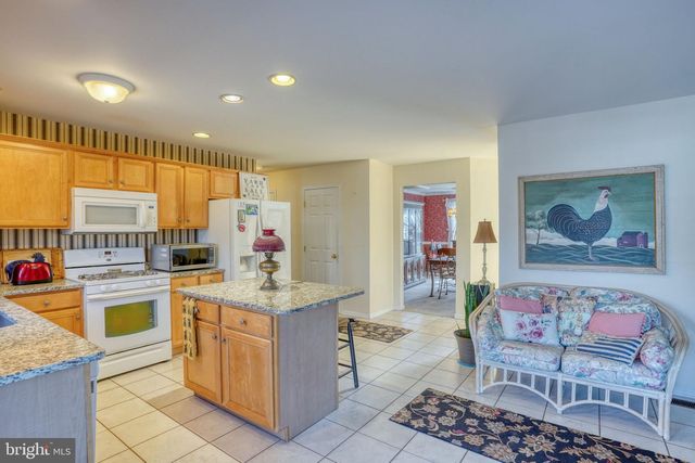 2 GARDENIA BLVD, Greenwood, DE 19950