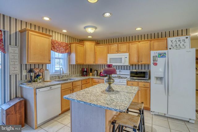 2 GARDENIA BLVD, Greenwood, DE 19950