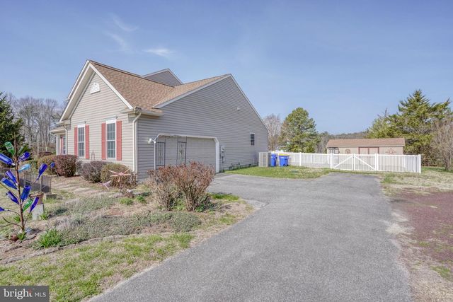 2 GARDENIA BLVD, Greenwood, DE 19950