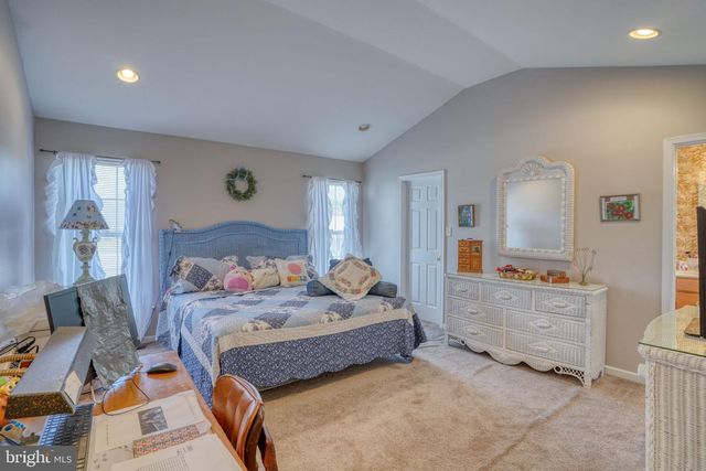 2 GARDENIA BLVD, Greenwood, DE 19950