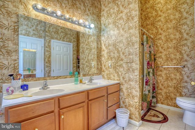 2 GARDENIA BLVD, Greenwood, DE 19950