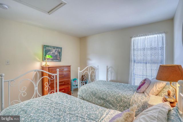 2 GARDENIA BLVD, Greenwood, DE 19950