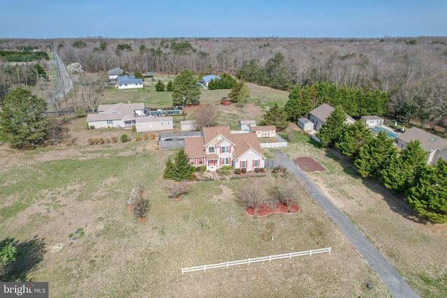 2 GARDENIA BLVD, Greenwood, DE 19950