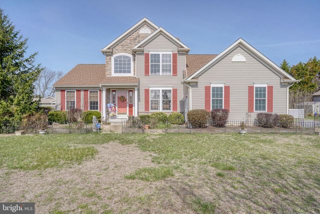 2 GARDENIA BLVD, Greenwood, DE 19950