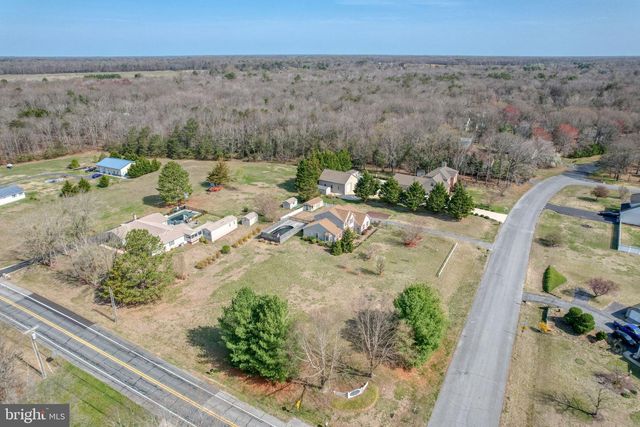 2 GARDENIA BLVD, Greenwood, DE 19950