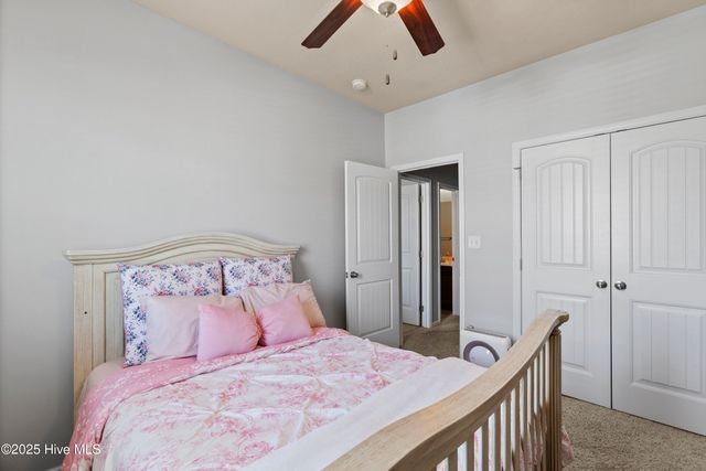 105 Waterstone Lane, Jacksonville, NC 28546