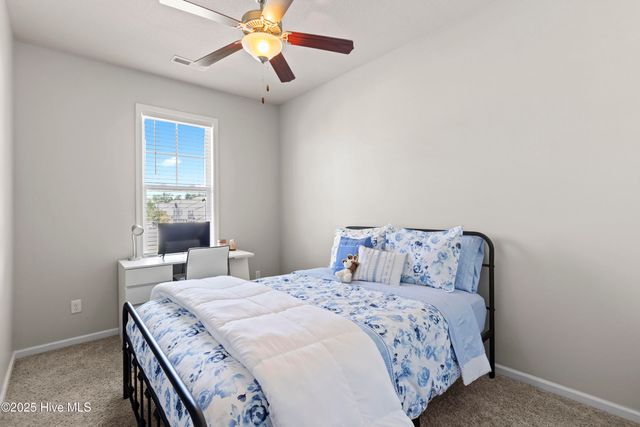 105 Waterstone Lane, Jacksonville, NC 28546