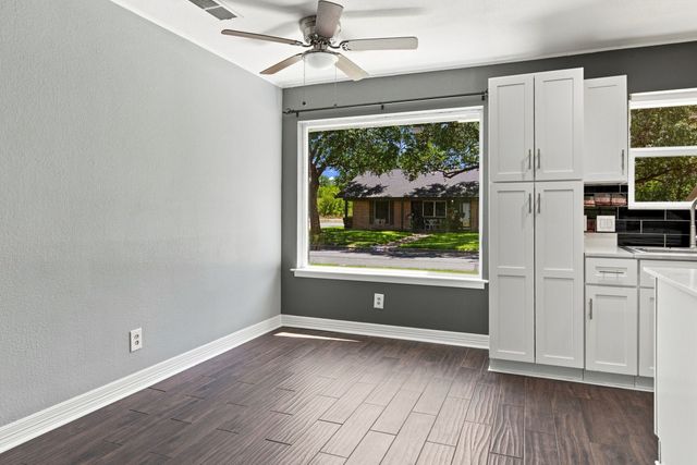 6909 Sandalwood Lane, Fort Worth, TX 76116