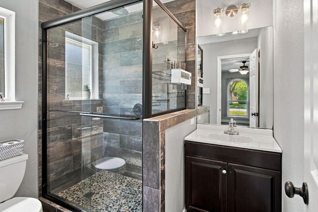 6909 Sandalwood Lane, Fort Worth, TX 76116
