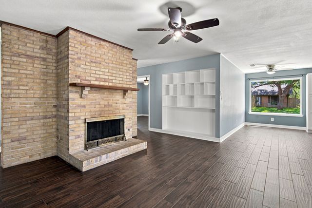 6909 Sandalwood Lane, Fort Worth, TX 76116