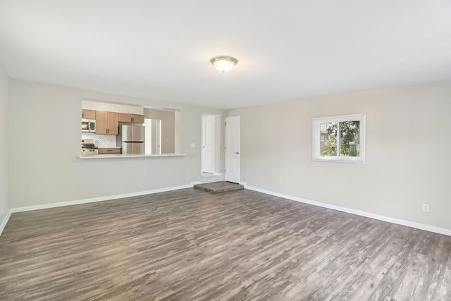 2751 N Oxford Drive, Markham, IL 60428
