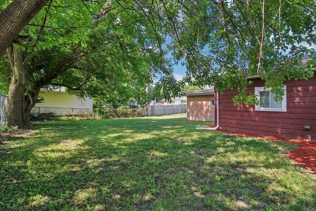 2751 N Oxford Drive, Markham, IL 60428