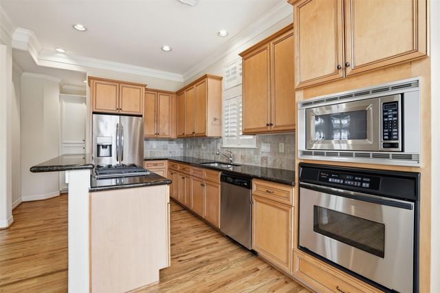 1742 Michigan Street A, Houston, TX 77006