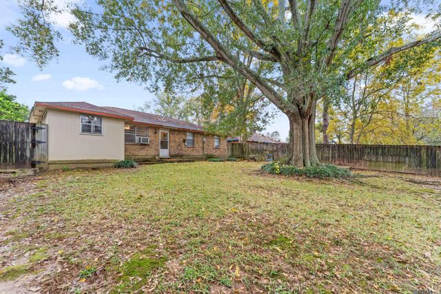 1713 Emmaline Dr, Baton Rouge, LA 70810