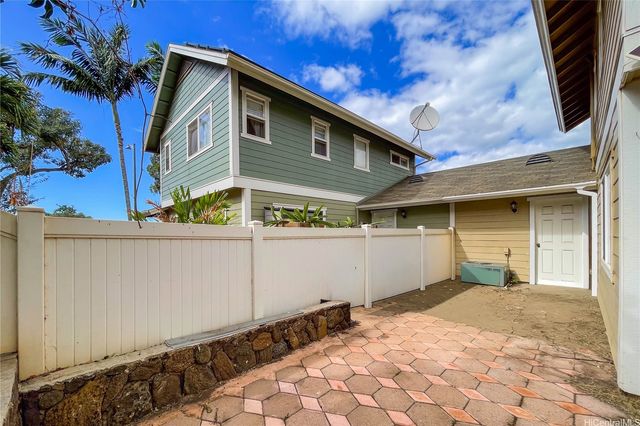87-1958 Pakeke Street B, Waianae, HI 96792