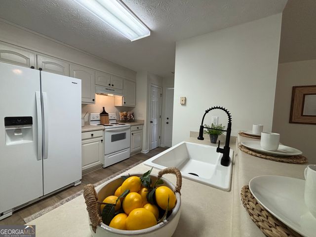 5163 Mountain View Parkway, Lula, GA 30554