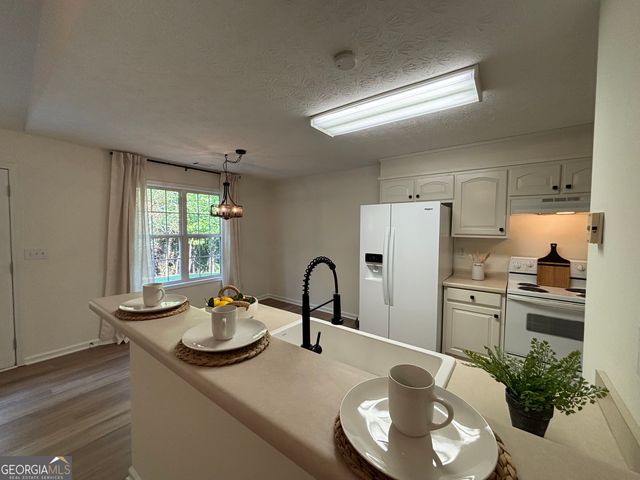 5163 Mountain View Parkway, Lula, GA 30554