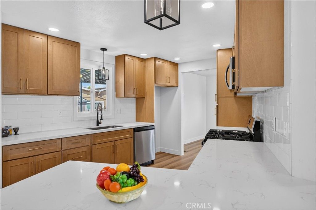 28911 Via La Rueda, Murrieta, CA 92563 — photo 5