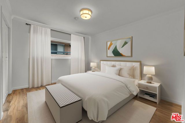 15457 Moorpark Street 3, Sherman Oaks, CA 91403